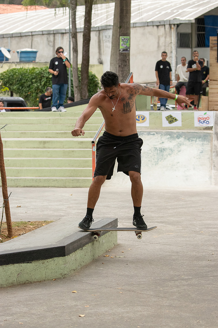 sem título-9898.jpg